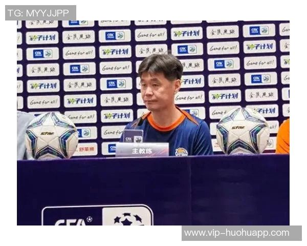 李霄鹏寄语球队专注自我展现实力期待明天比赛精彩表现