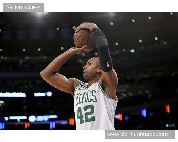 罗林斯表现稳定出场36分钟贡献16分4板8助2抢断球队略有回落